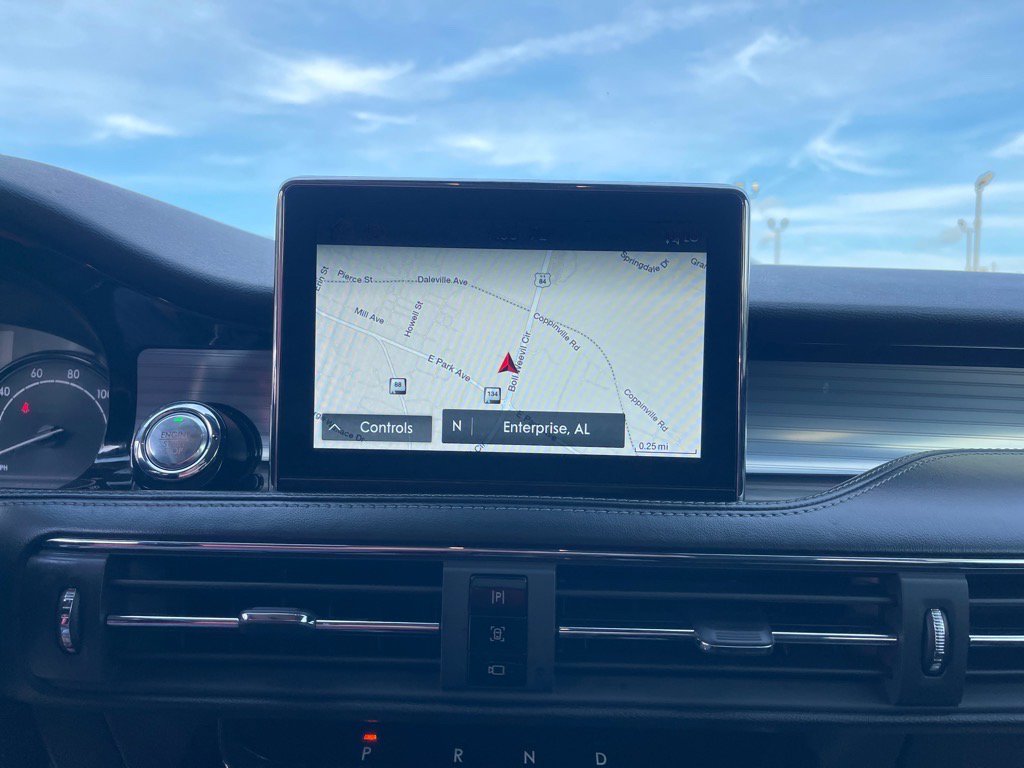 Used 2022 Lincoln Corsair FWD w/ Premium Package image 5