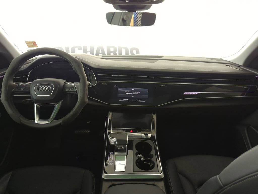 Used 2023 Audi Q8 Prestige w/ Prestige Package image 10