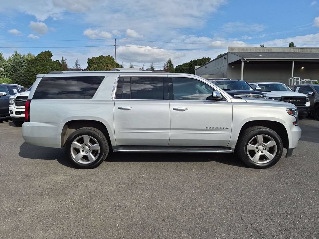 Used 2017 Chevrolet Suburban Premier AWD/4WD image 8