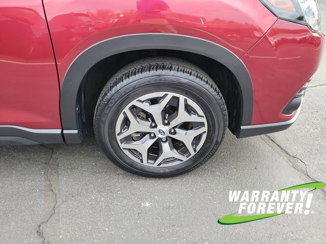 Used 2023 Subaru Forester Premium image 20