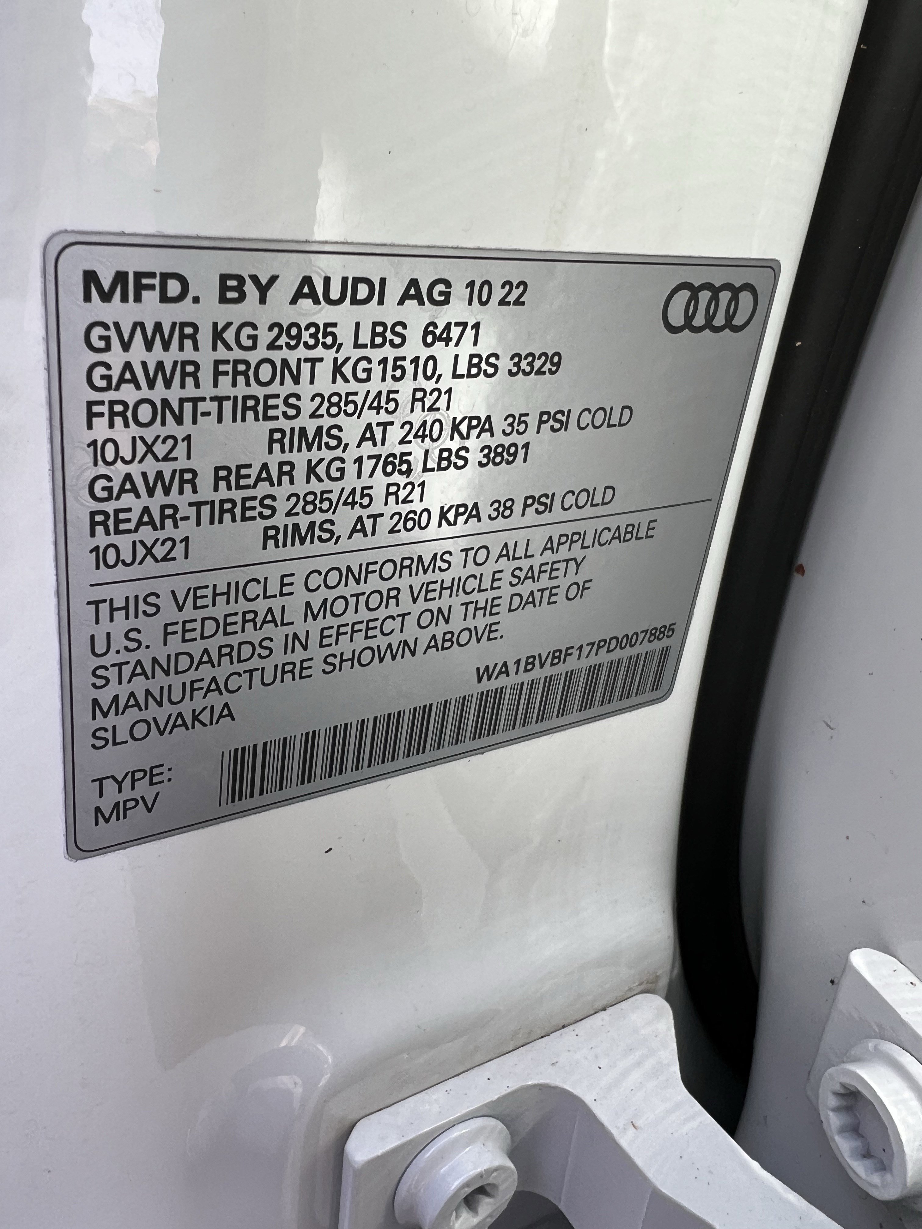 Used 2023 Audi Q8 Premium Plus image 37