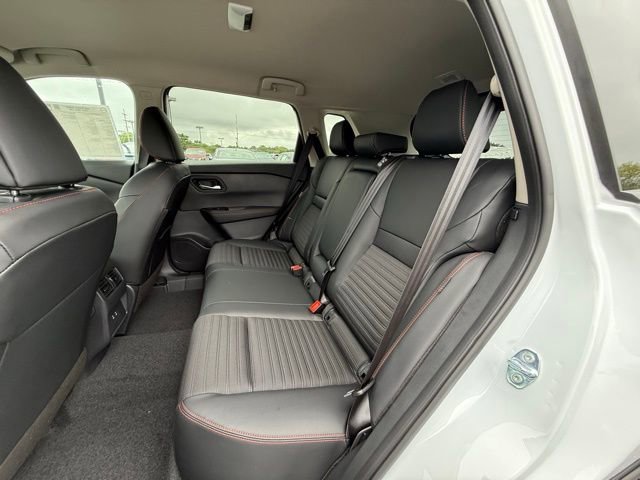 New 2026 Nissan Rogue SV AWD/4WD image 14