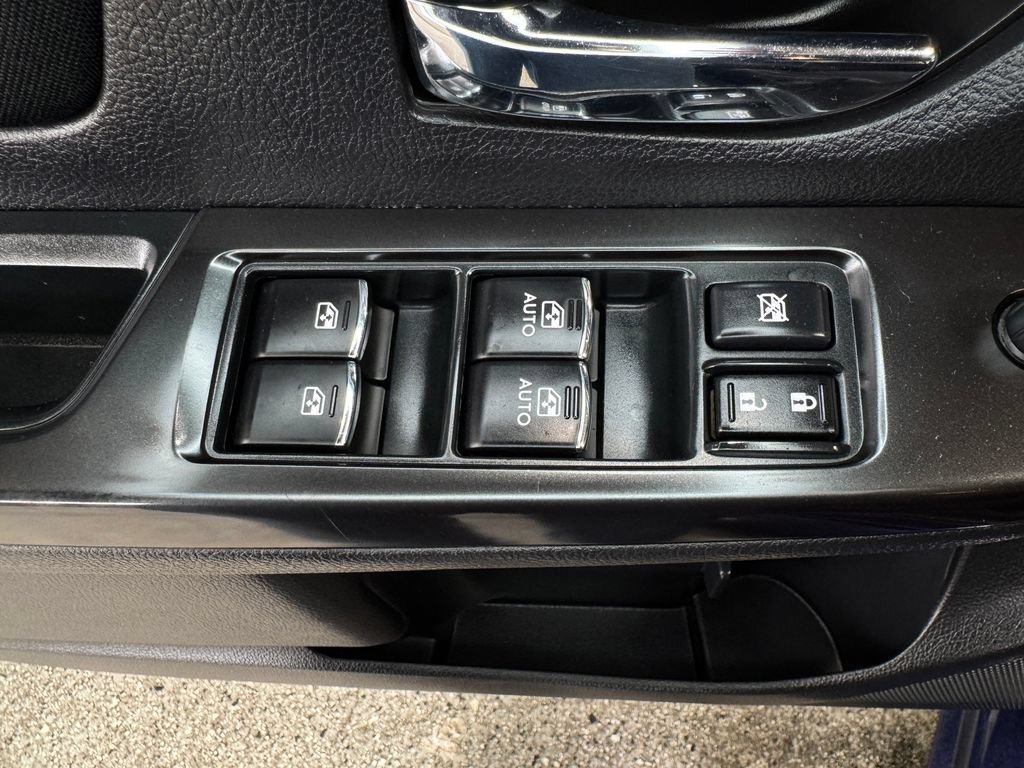 Used 2017 Subaru WRX AWD/4WD image 11