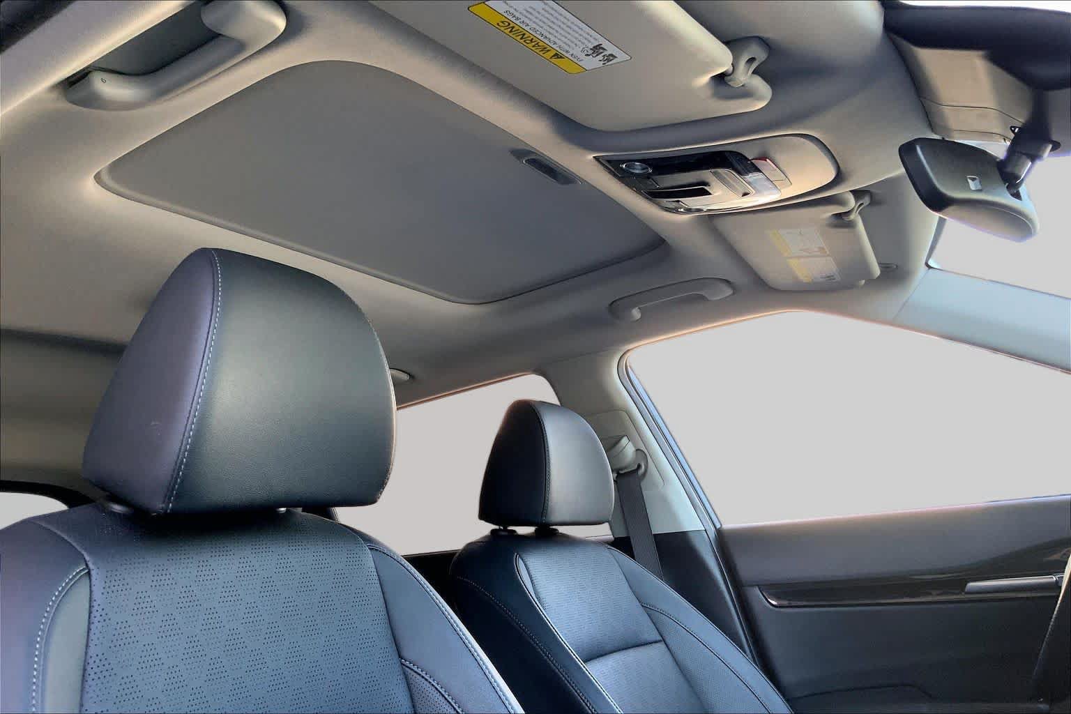 Used 2023 Kia Seltos SX w/ SX Sunroof Package AWD/4WD image 14