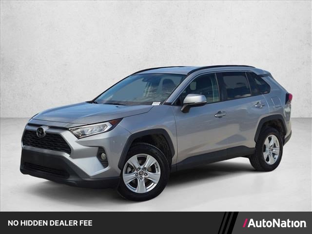 Used 2021 Toyota RAV4 XLE FWD video 1