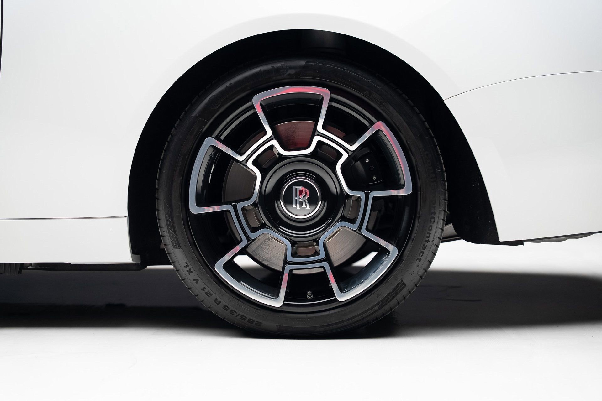 Used 2020 Rolls-Royce Wraith image 22