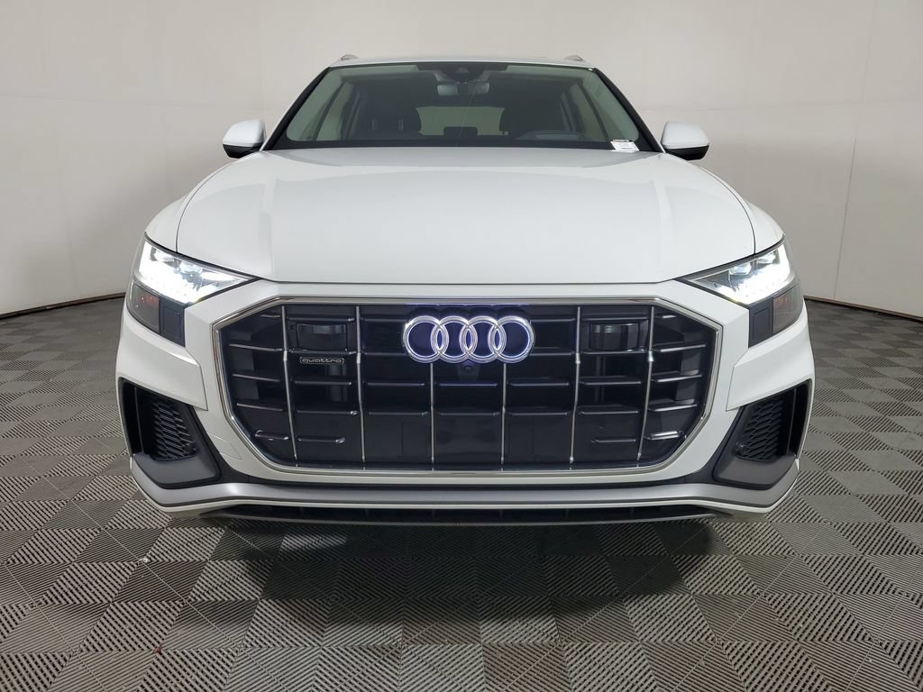 Used 2023 Audi Q8 Prestige AWD/4WD image 2
