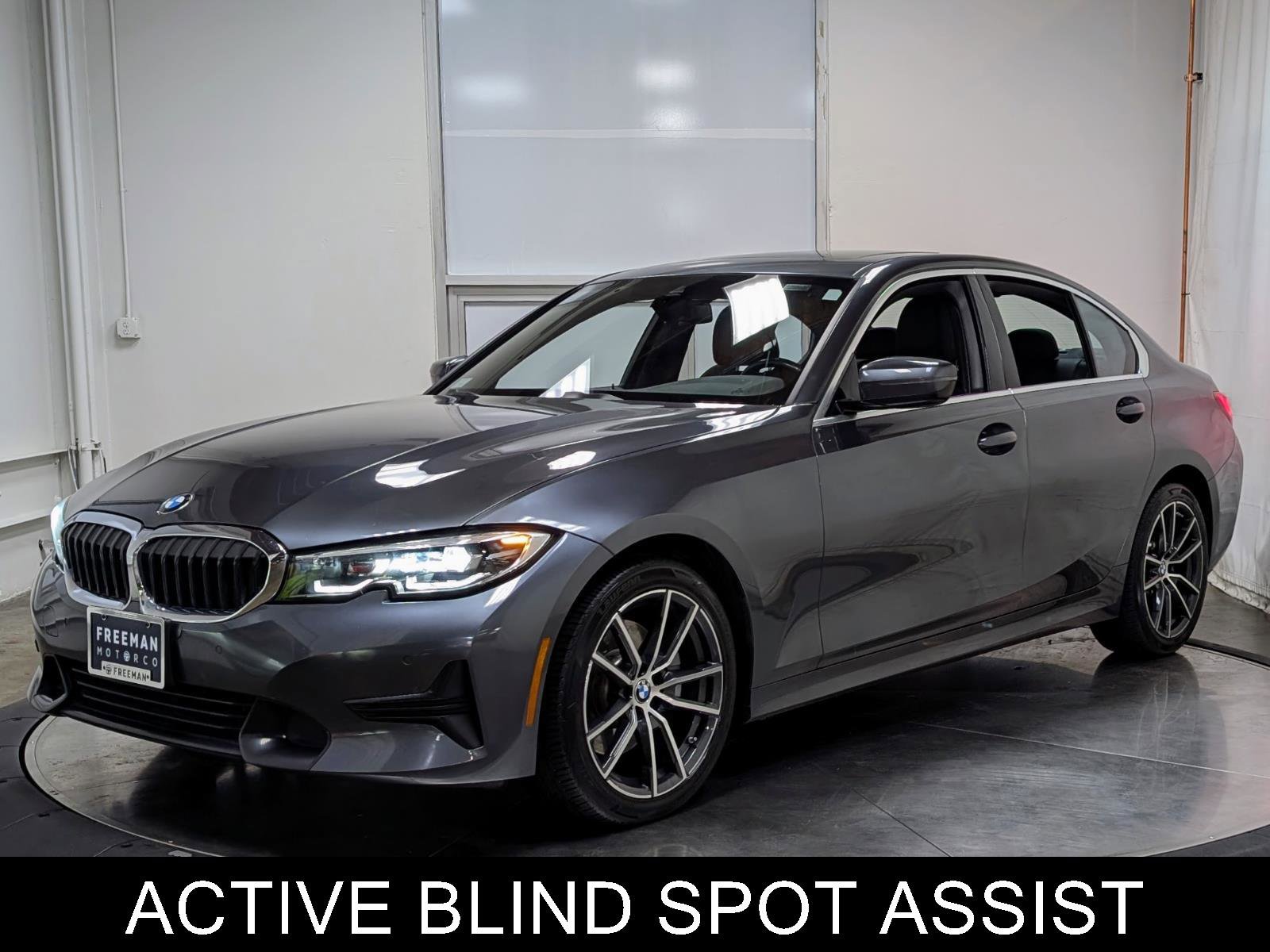 Used 2019 BMW 330i xDrive Sedan w/ Convenience Package image 4