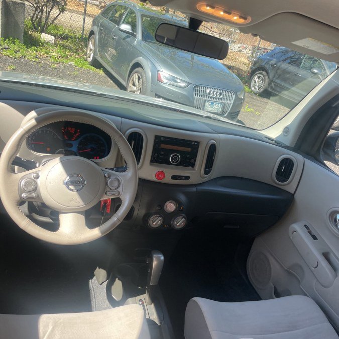 Used 2013 Nissan Cube 1.8 S w/ Interior Designer Pkg FWD image 9
