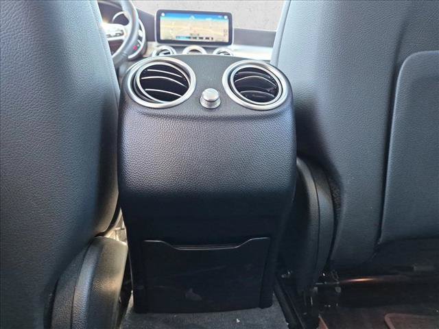 Used 2021 Mercedes-Benz GLC 300 4MATIC image 15