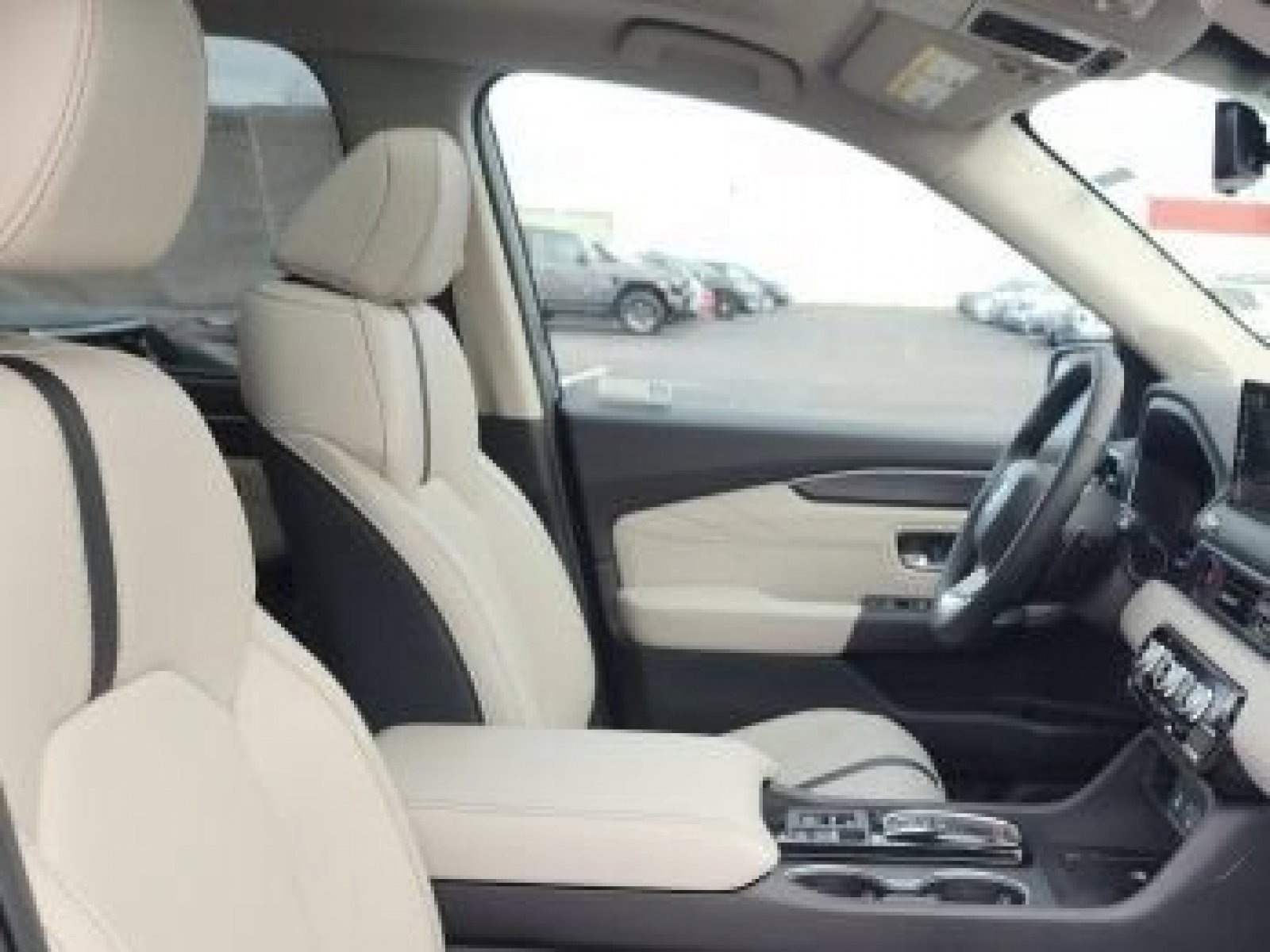 New 2026 Honda Pilot Touring image 14