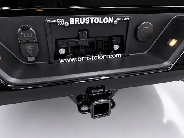 Used 2024 GMC Sierra 1500 Elevation w/ LPO, Elevation Black Package AWD/4WD image 11
