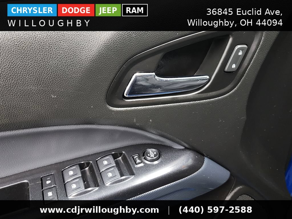 Used 2021 Chevrolet Colorado Z71 AWD/4WD image 12
