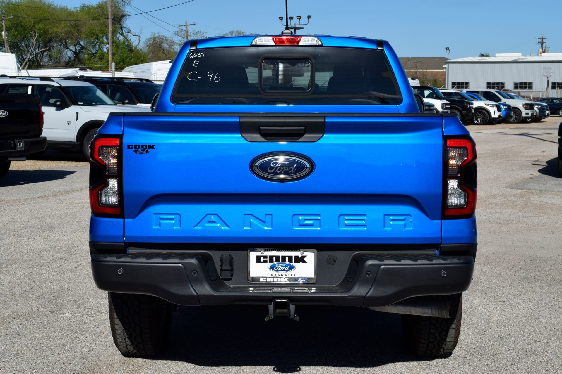 New 2026 Ford Ranger XLT w/ Equipment Group 301A High AWD/4WD image 5