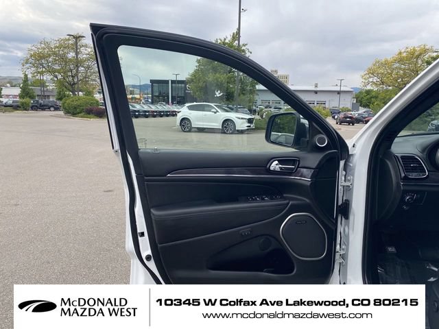 Used 2021 Jeep Grand Cherokee Overland AWD/4WD image 11