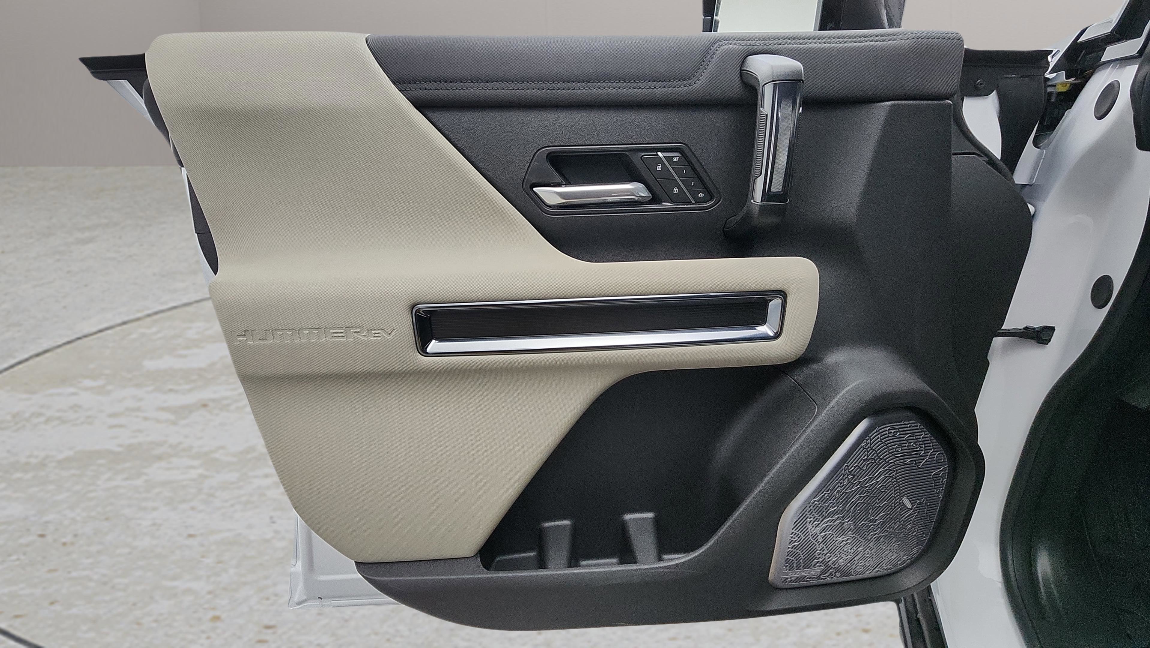 New 2026 GMC Hummer EV SUV image 28