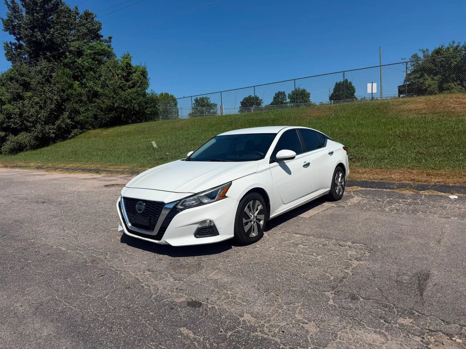 Used 2019 Nissan Altima 2.5 S FWD image 1