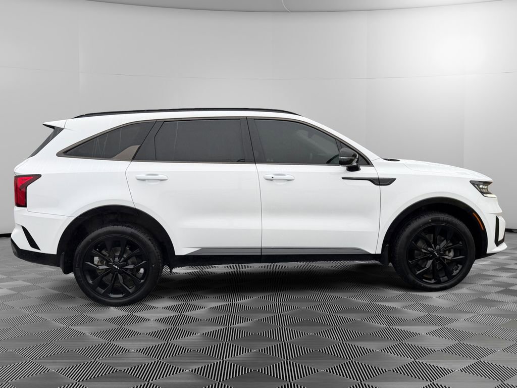 Used 2022 Kia Sorento SX image 8