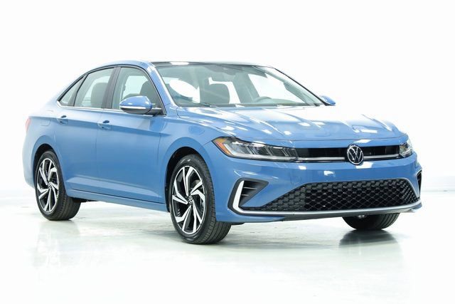 New 2025 Volkswagen Jetta SEL image 3