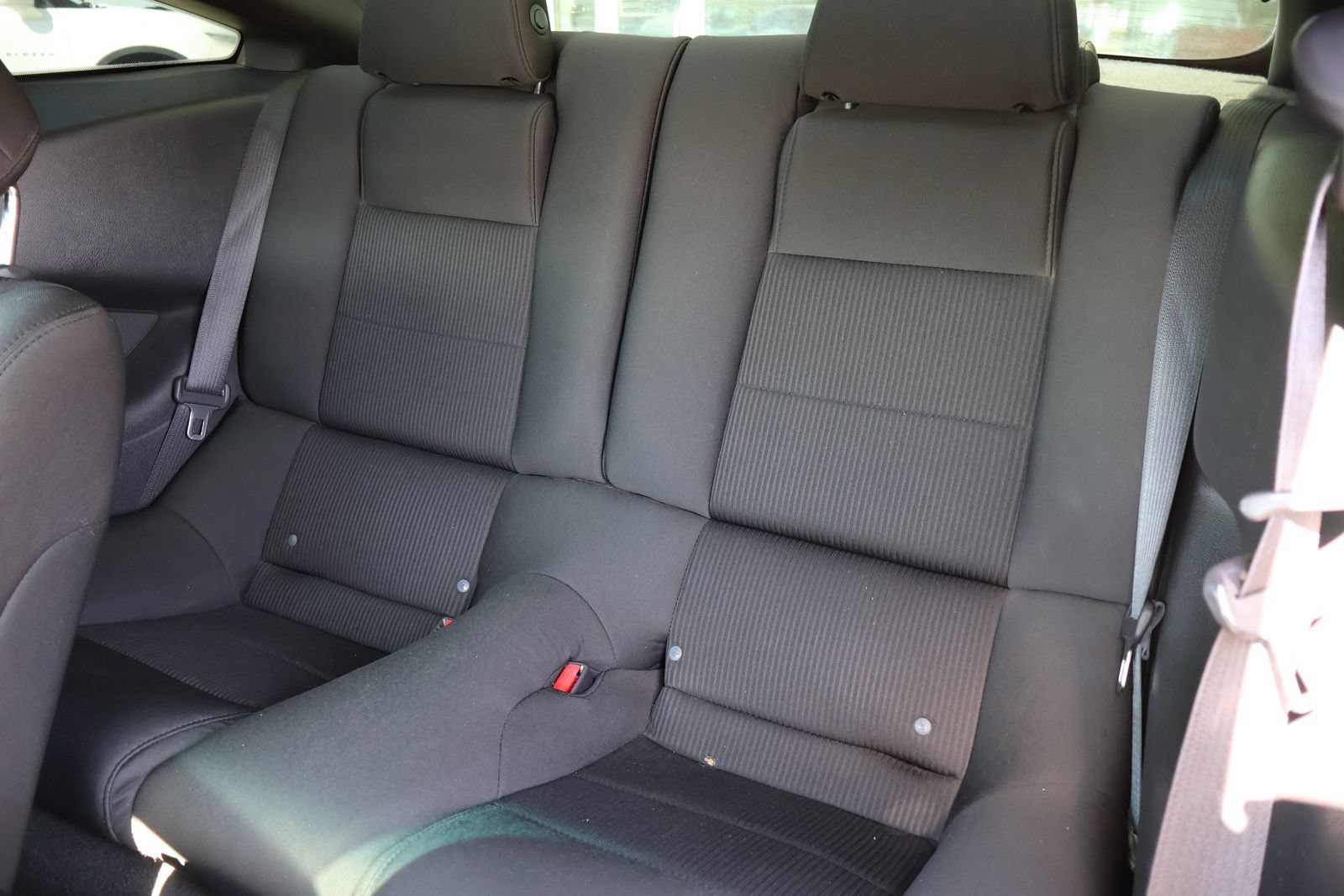 Used 2014 Ford Mustang Coupe RWD image 12
