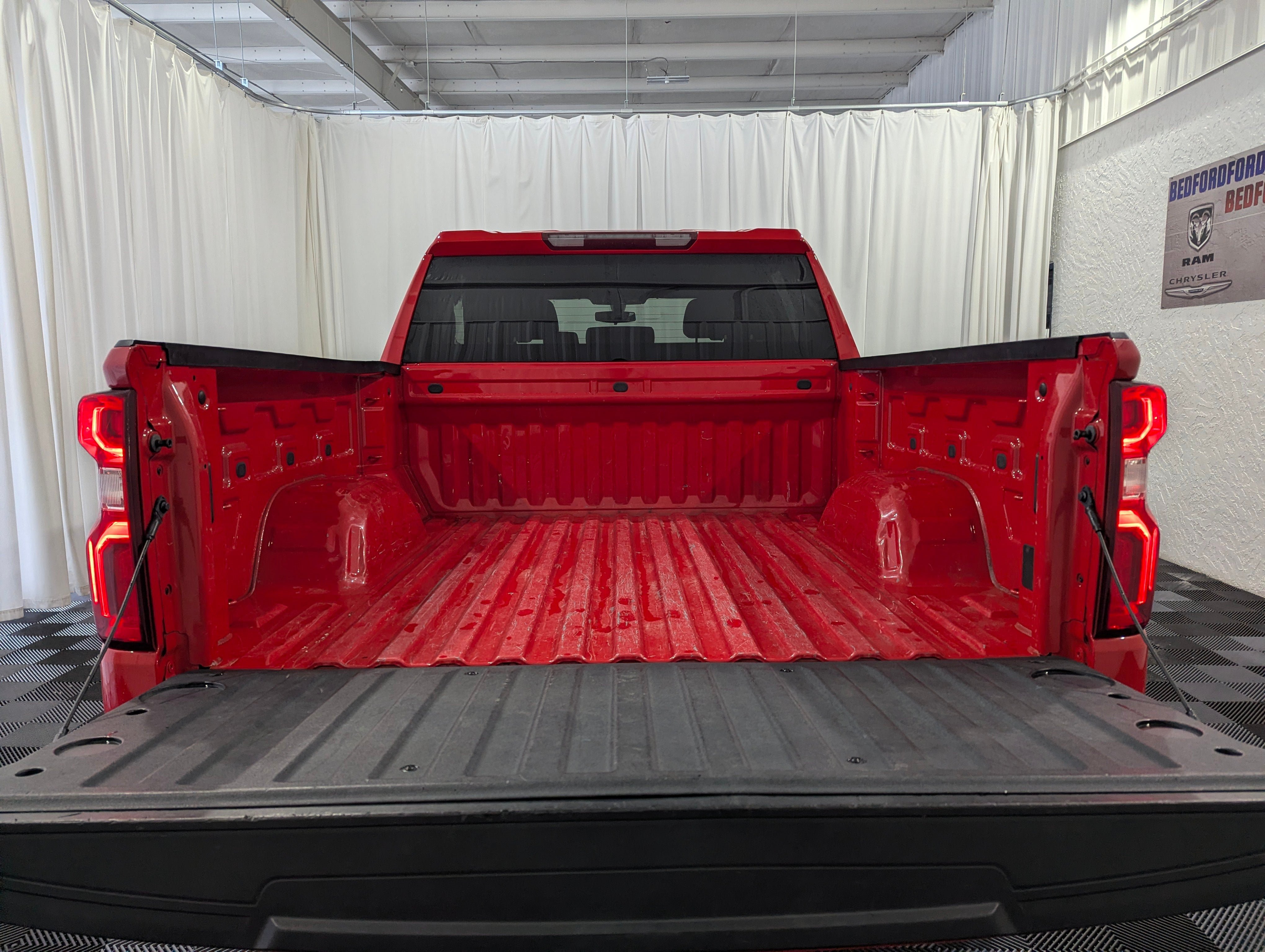 Used 2019 Chevrolet Silverado 1500 Custom Trail Boss w/ Custom Convenience Package AWD/4WD image 10