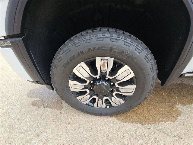 New 2026 GMC Sierra 3500 Denali w/ Denali Reserve Package image 33