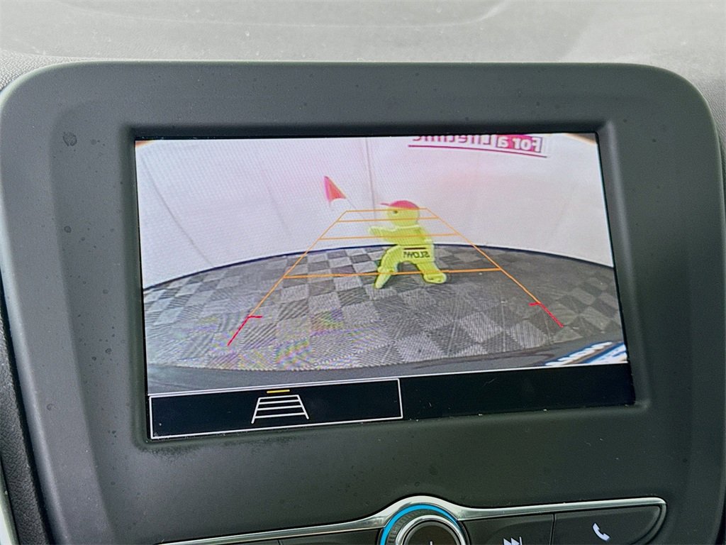 Used 2023 Chevrolet Equinox LS w/ LS Convenience Package image 5