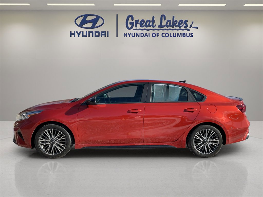 Used 2023 Kia Forte GT-Line w/ GT-Line Premium Package image 2