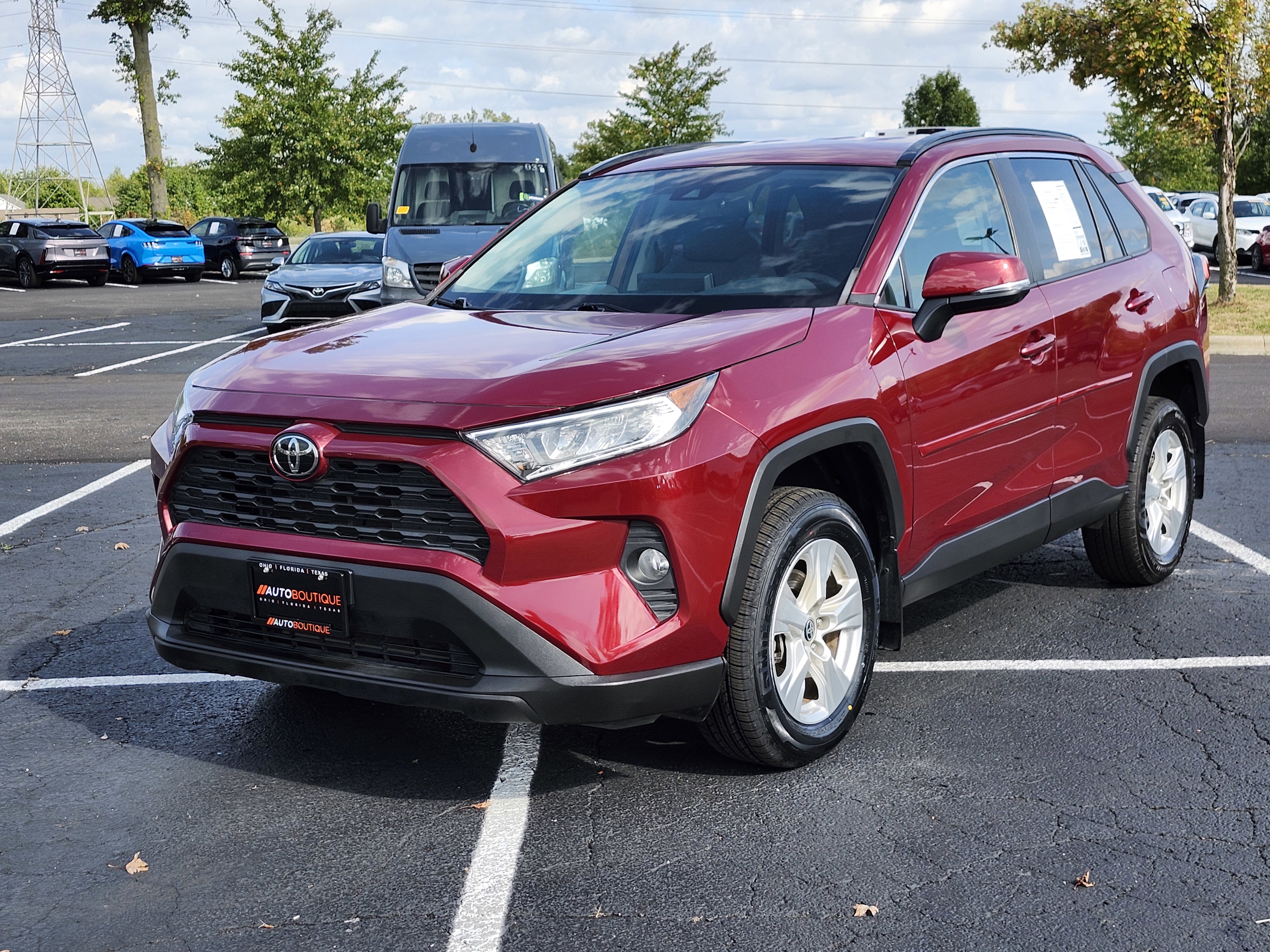 Used 2021 Toyota RAV4 XLE image 5