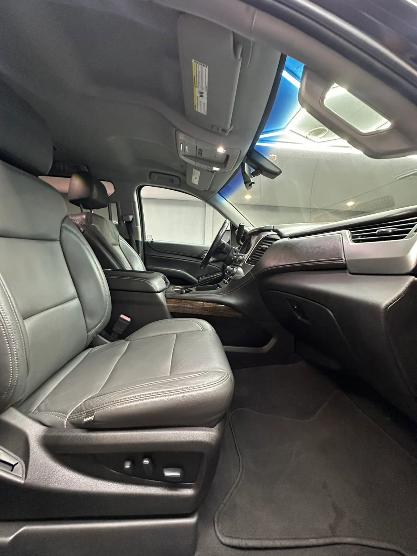 Used 2019 Chevrolet Tahoe LS RWD image 30