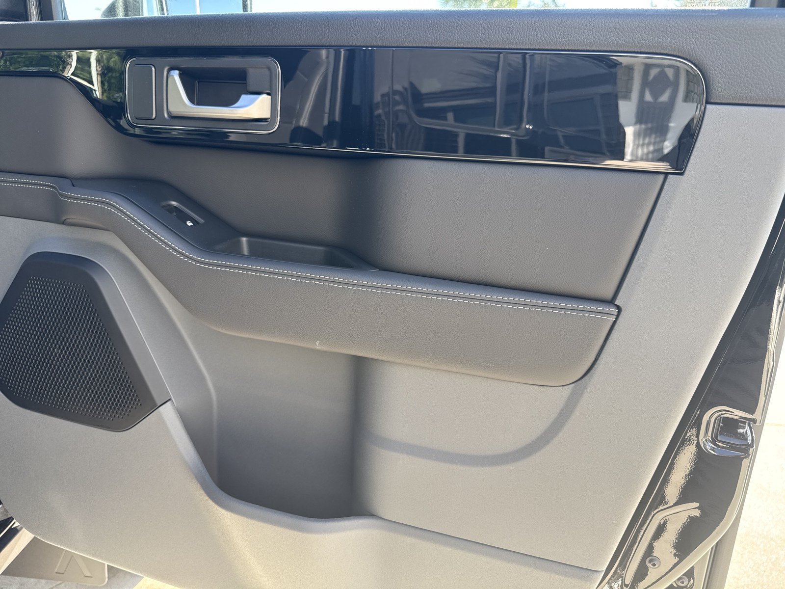 New 2026 INEOS Grenadier Station Wagon AWD/4WD image 34