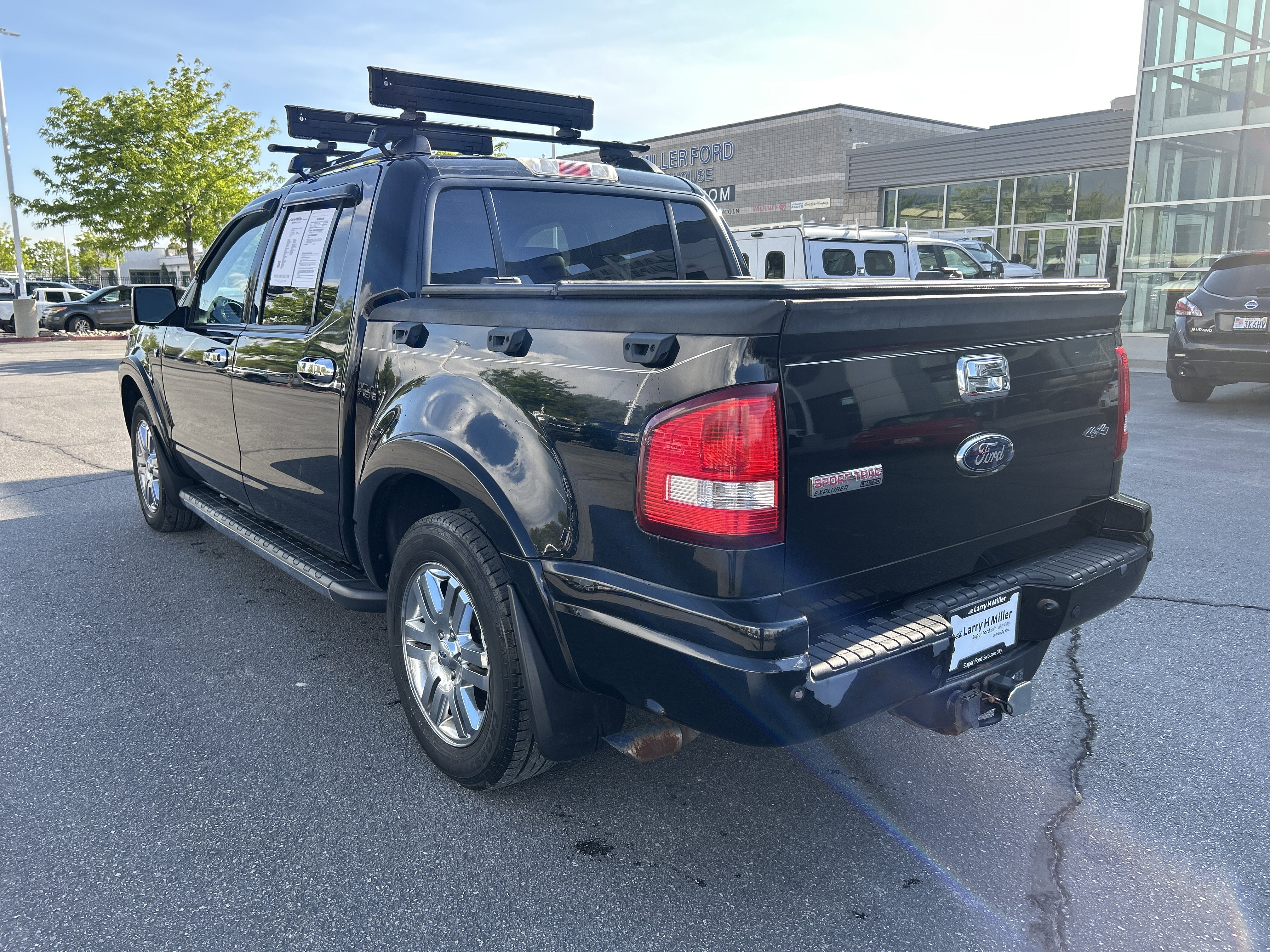 Used 2008 Ford Explorer Sport Trac Limited AWD/4WD image 3
