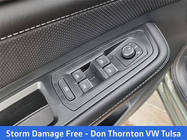 New 2026 Volkswagen Atlas Cross Sport SE image 12