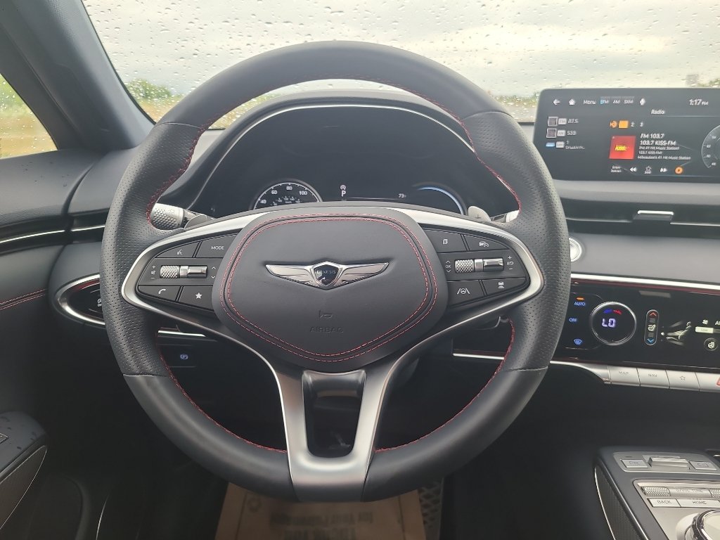 Used 2024 Genesis GV70 3.5T Sport AWD/4WD image 31