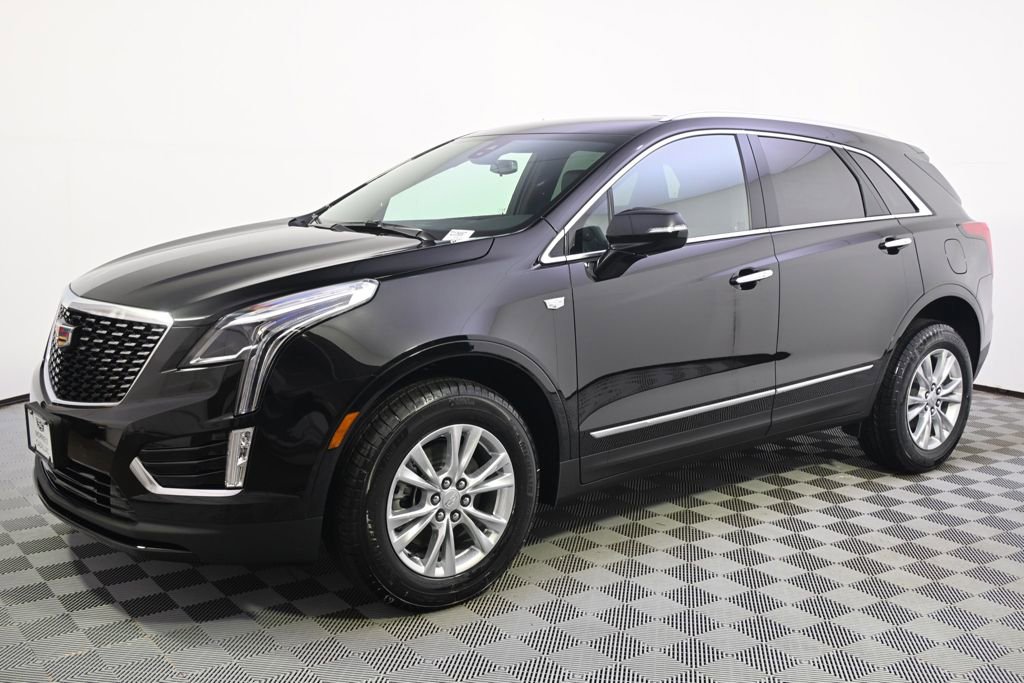 New 2026 Cadillac XT5 Luxury w/ LPO, Floor Liner Package AWD/4WD image 2