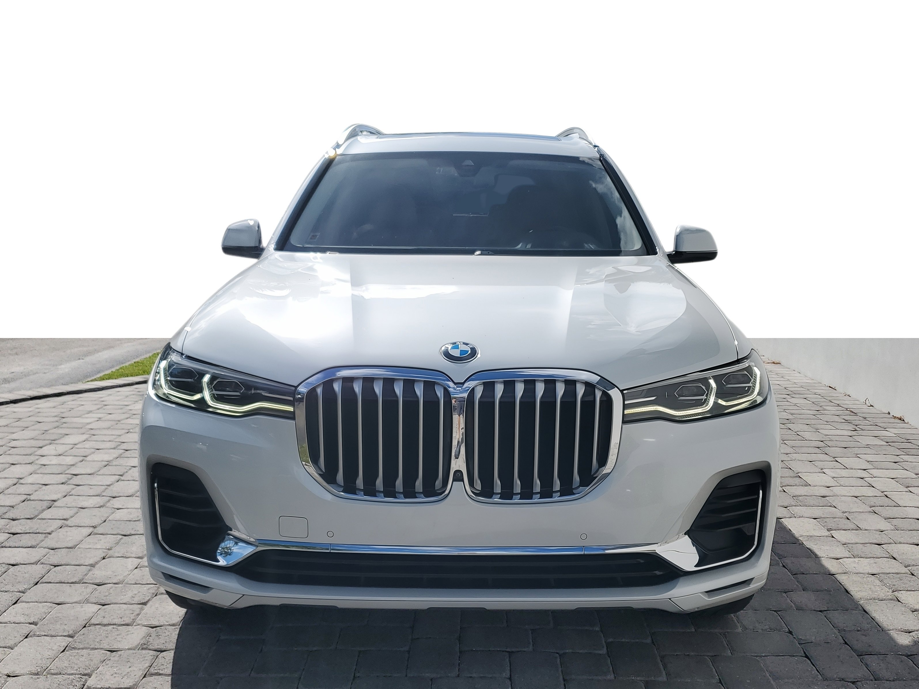 Used 2022 BMW X7 xDrive40i w/ Premium Package image 2
