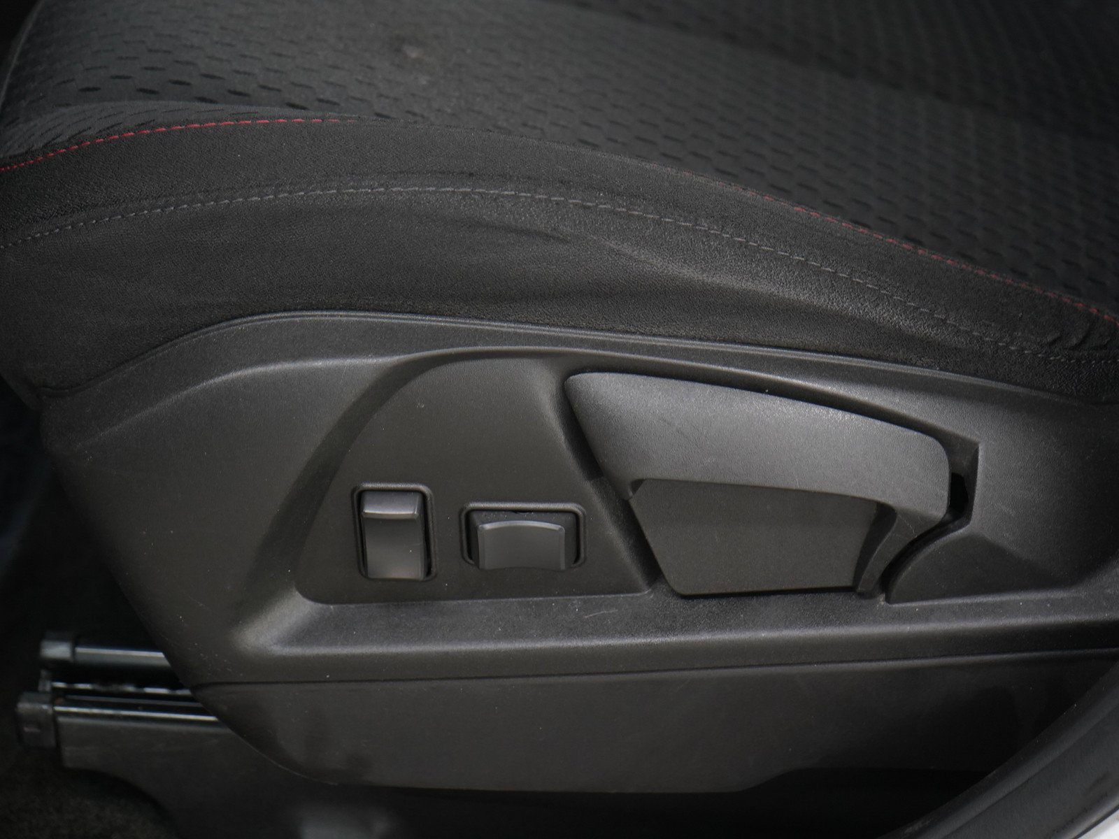 Used 2015 Chevrolet Equinox LS FWD image 21