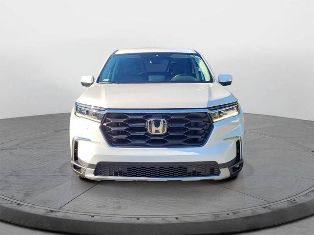 Certified 2025 Honda Pilot EX-L image 2