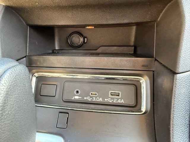 Certified 2023 Subaru Ascent Premium w/ Convenience Package image 23