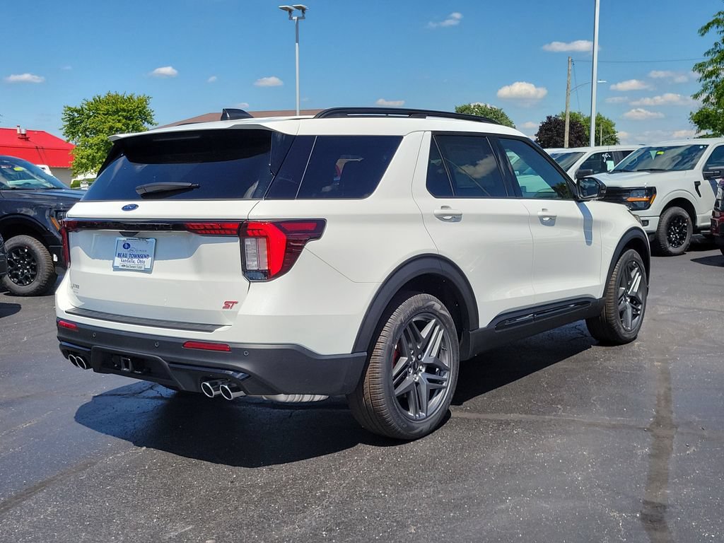 New 2026 Ford Explorer ST w/ Sun And Sound Package AWD/4WD image 4