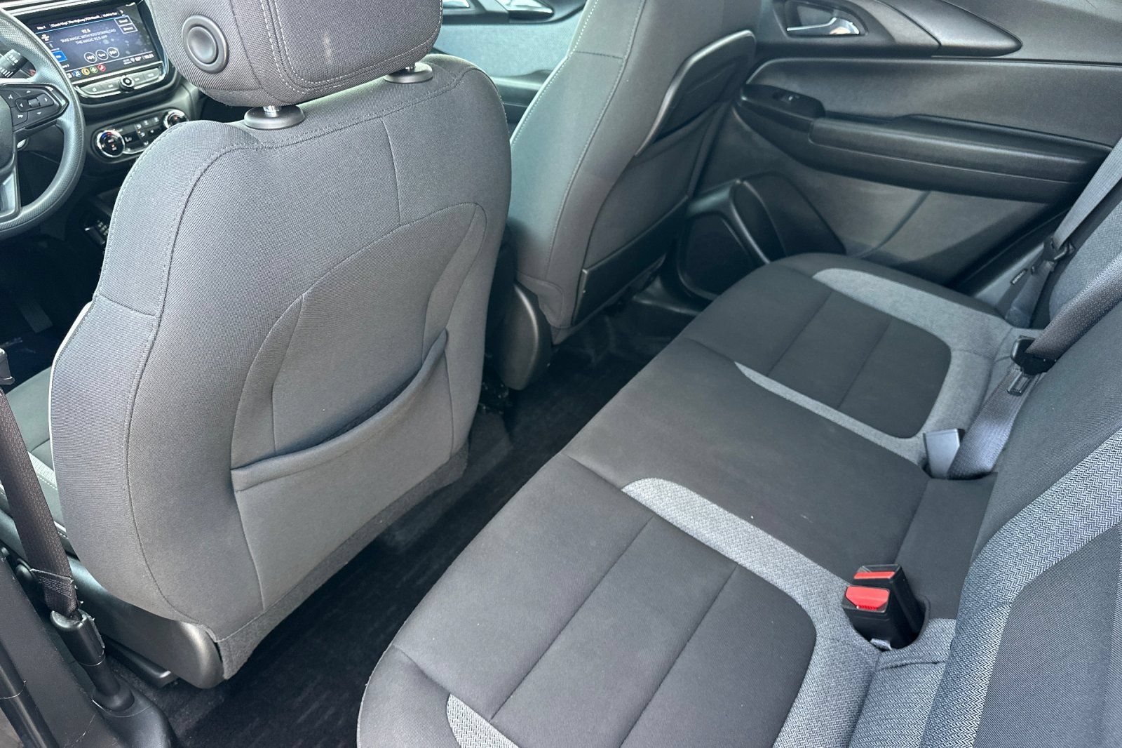 Used 2023 Chevrolet TrailBlazer LT w/ Convenience Package FWD image 14