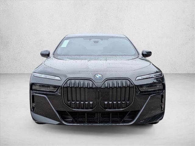 New 2026 BMW i7 xDrive60 w/ Executive Package AWD/4WD image 5