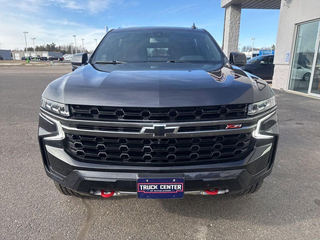 Used 2022 Chevrolet Suburban Z71 w/ Luxury Package image 10