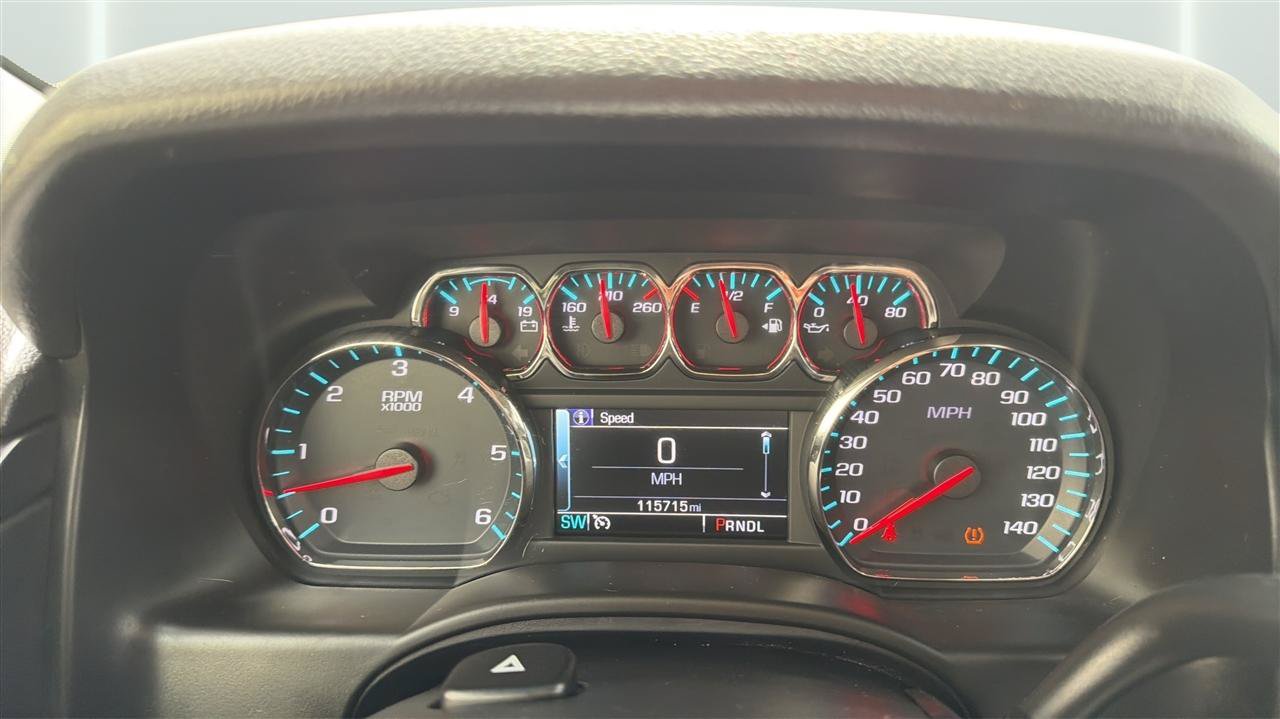 Used 2018 GMC Yukon SLE w/ SLE Value Package AWD/4WD image 24