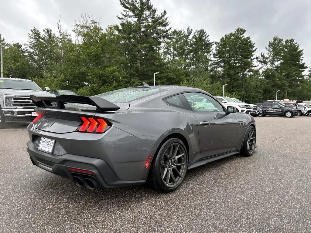 Used 2025 Ford Mustang Dark Horse RWD image 3