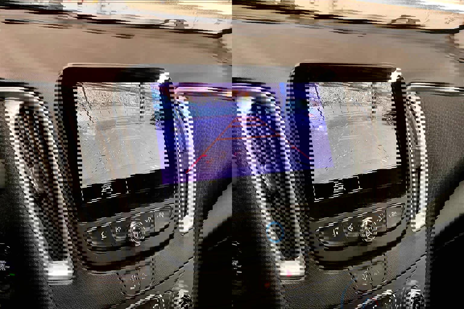 Used 2023 Chevrolet Malibu LT image 24