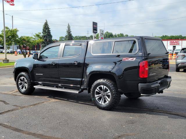Used 2022 Chevrolet Colorado Z71 AWD/4WD image 3