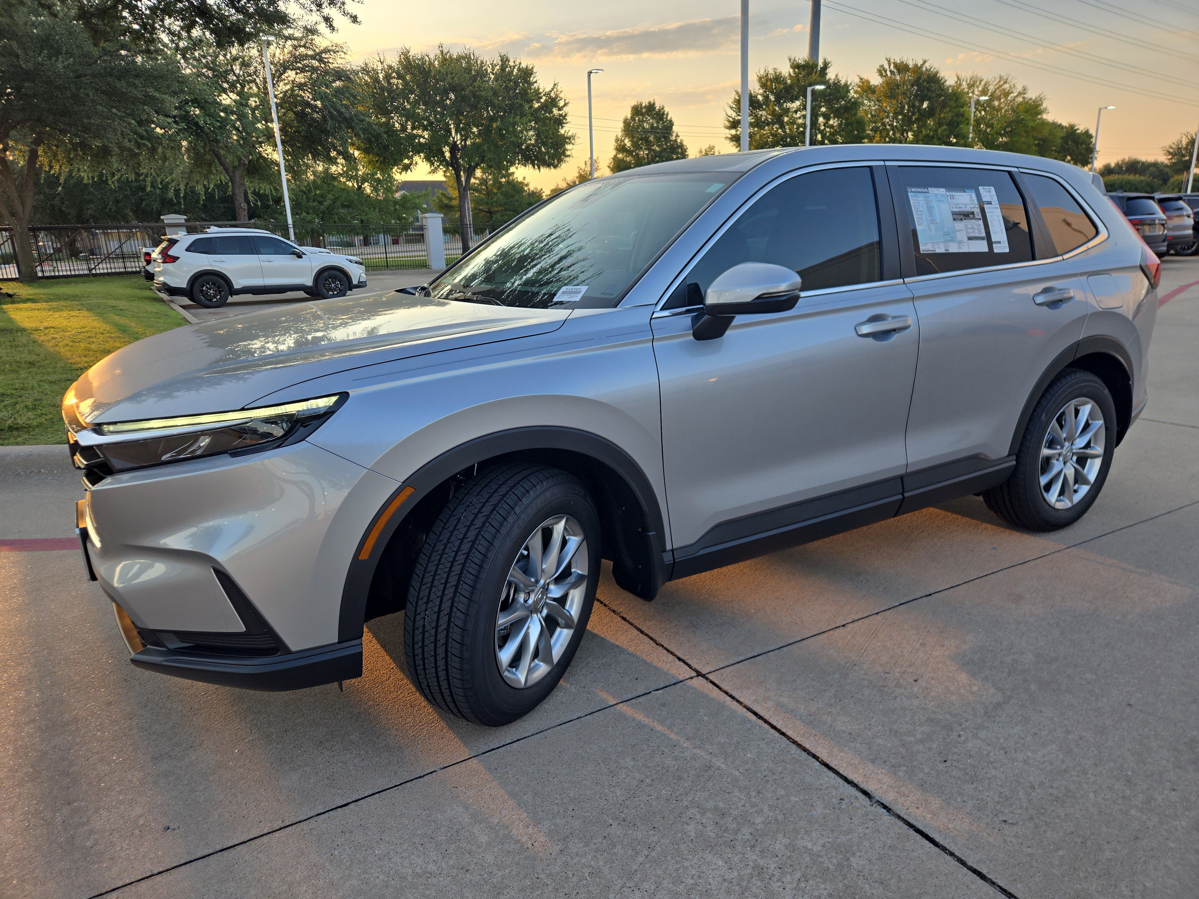 New 2027 Honda CR-V EX image 5