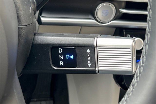 New 2025 Hyundai Tucson Limited image 22