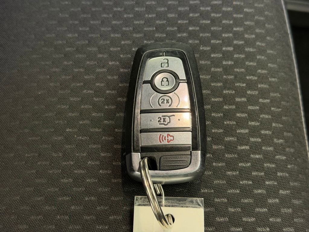 Used 2024 Ford Escape ST-Line image 6